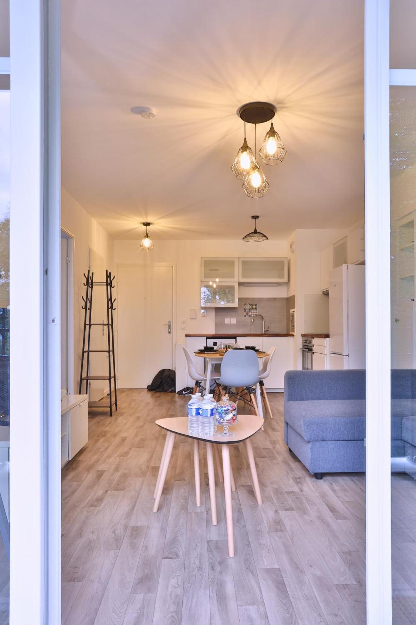 Disneyland - Appartement Moderne Et Cosy Montévrain Exteriör bild